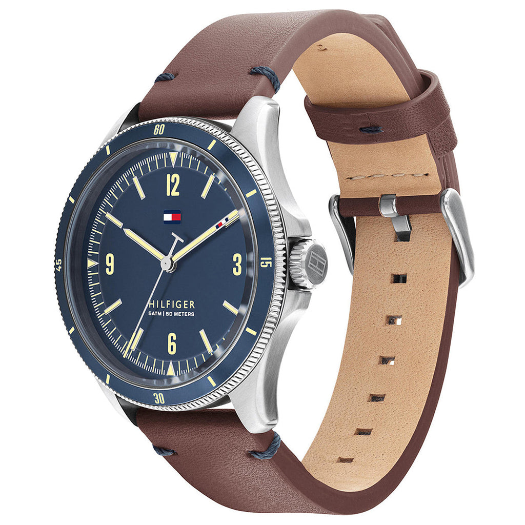 Tommy Hilfiger Maverick 179 1905 -korean beauty