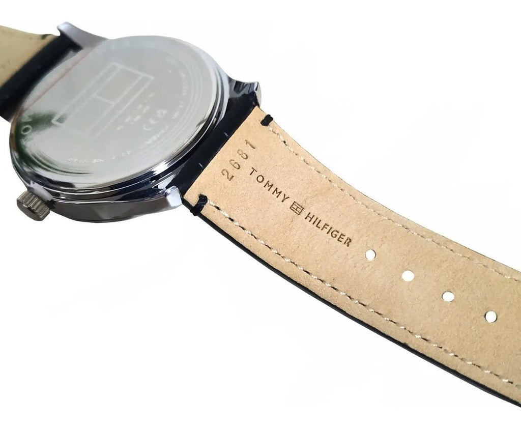Tommy Hilfiger Analog 179 1922 -korean beauty