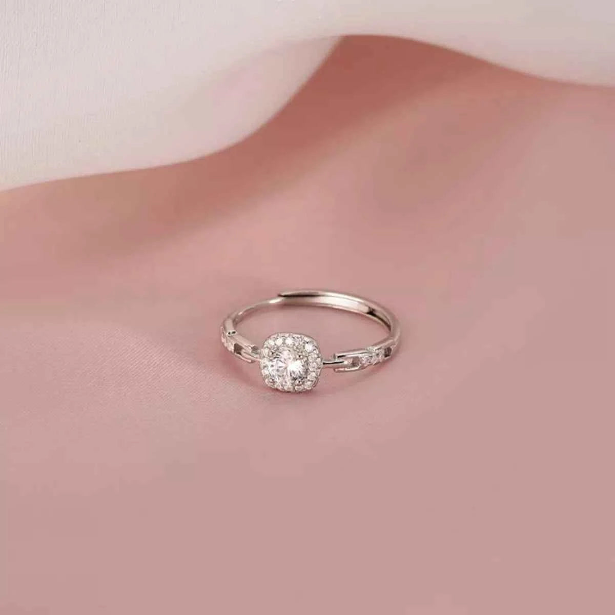 925 Sterling Silver Zircon Ring