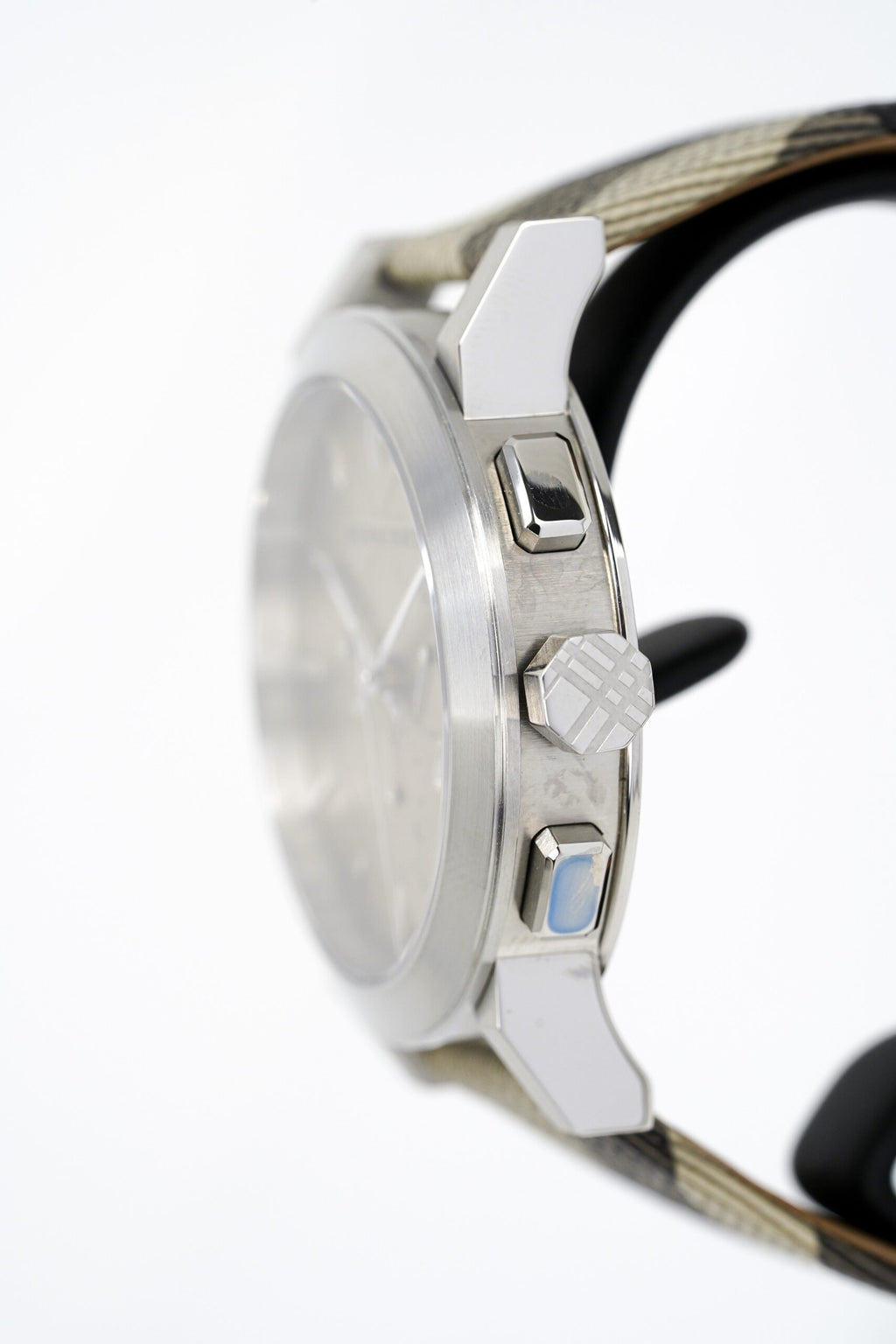 Burberry Mens Watch Chronograph The City Nova Bu9358 -korean beauty