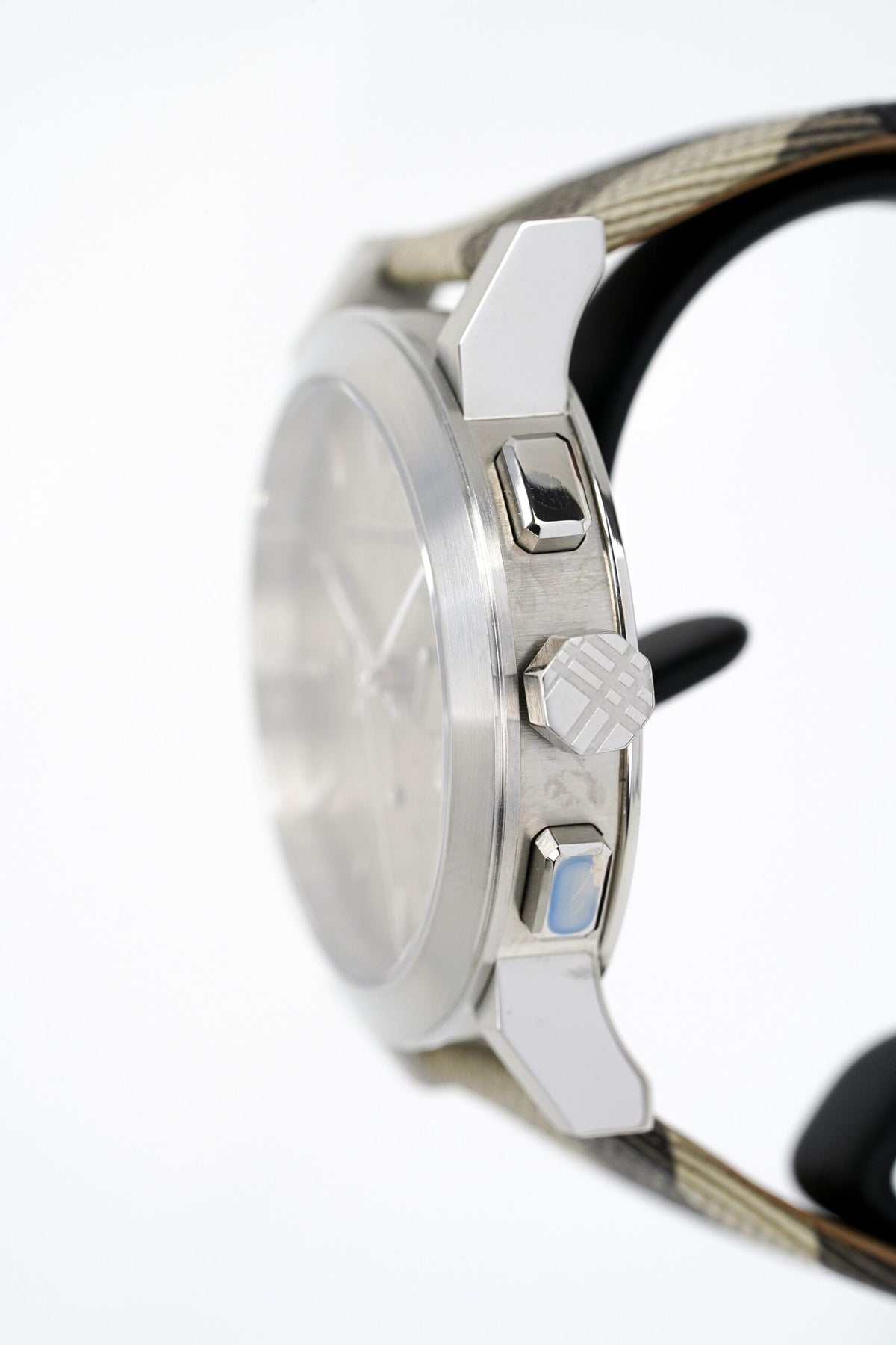 Burberry Mens Watch Chronograph The City Nova Bu9358 -korean beauty