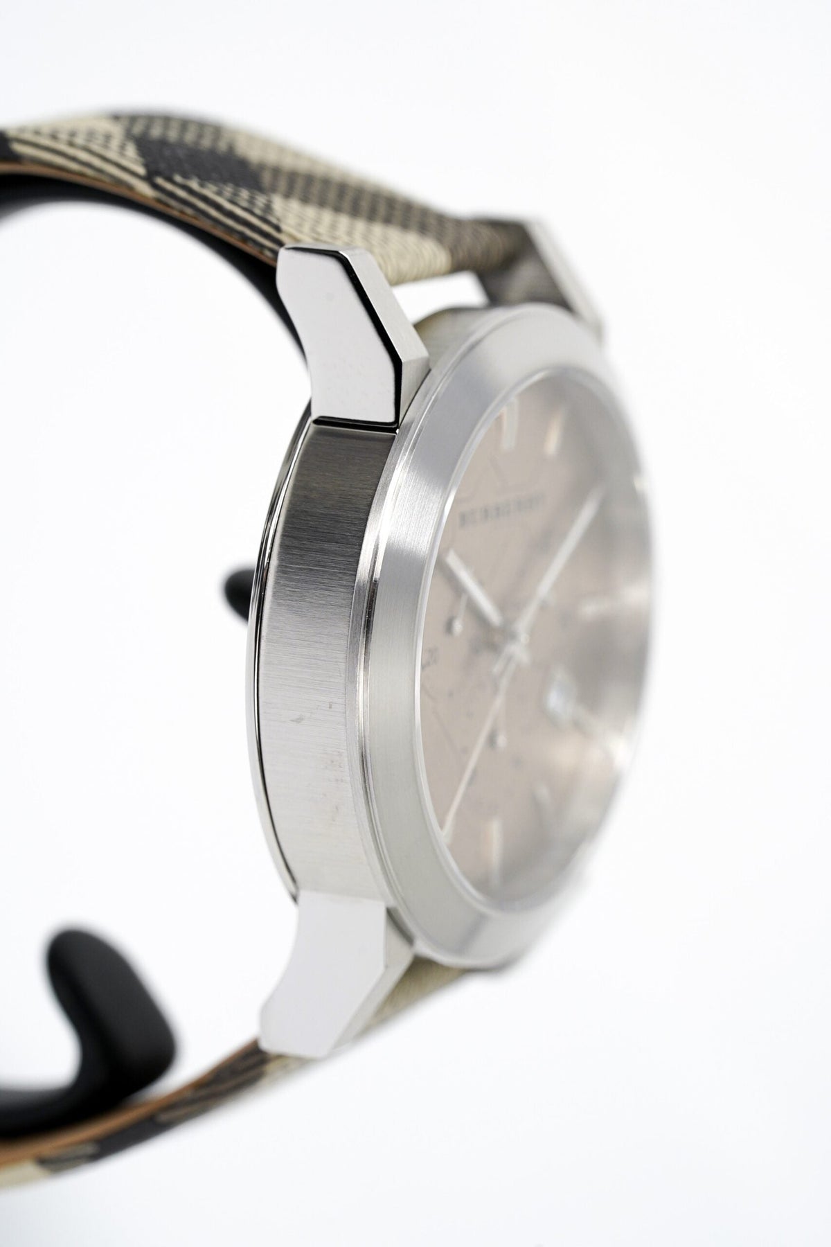 Burberry Mens Watch Chronograph The City Nova Bu9358 -korean beauty