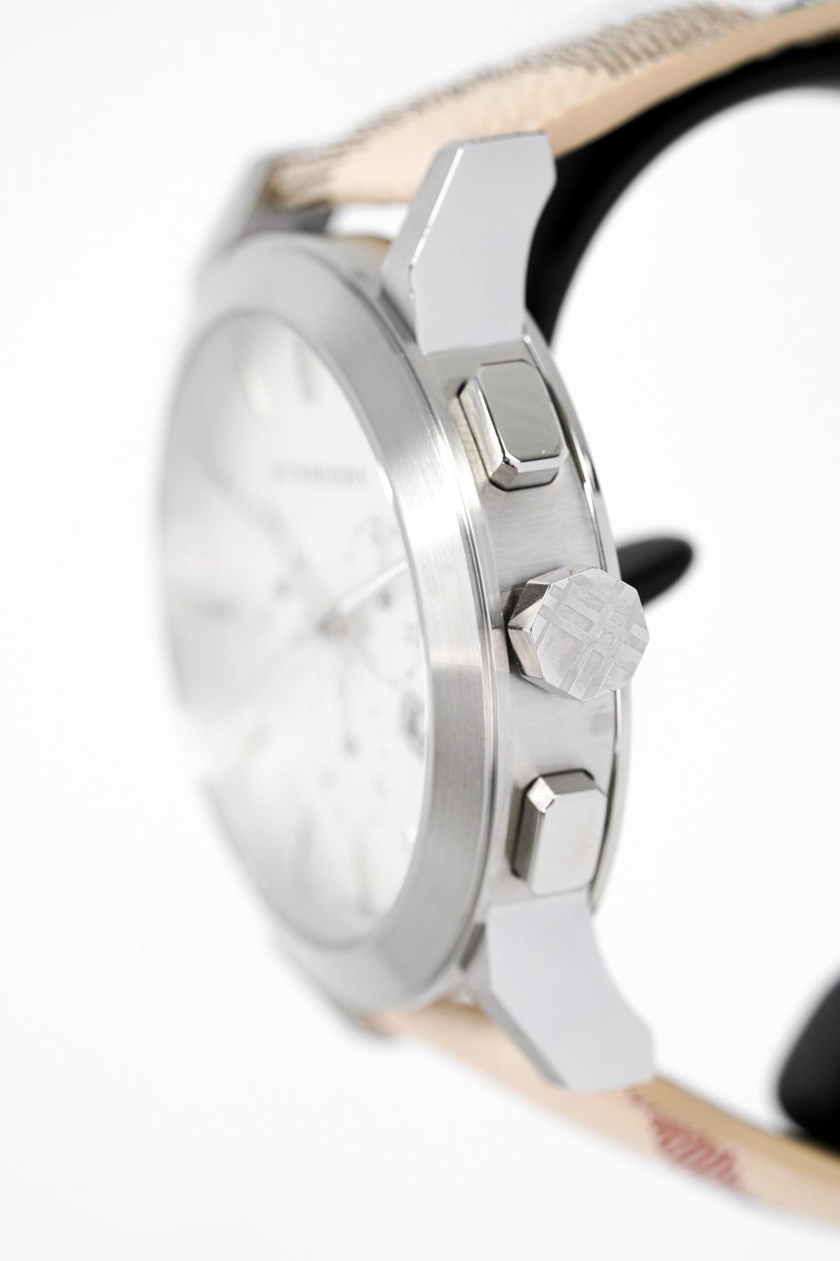 Burberry Mens Watch Chronograph The City Nova Check Bu9360 -korean beauty