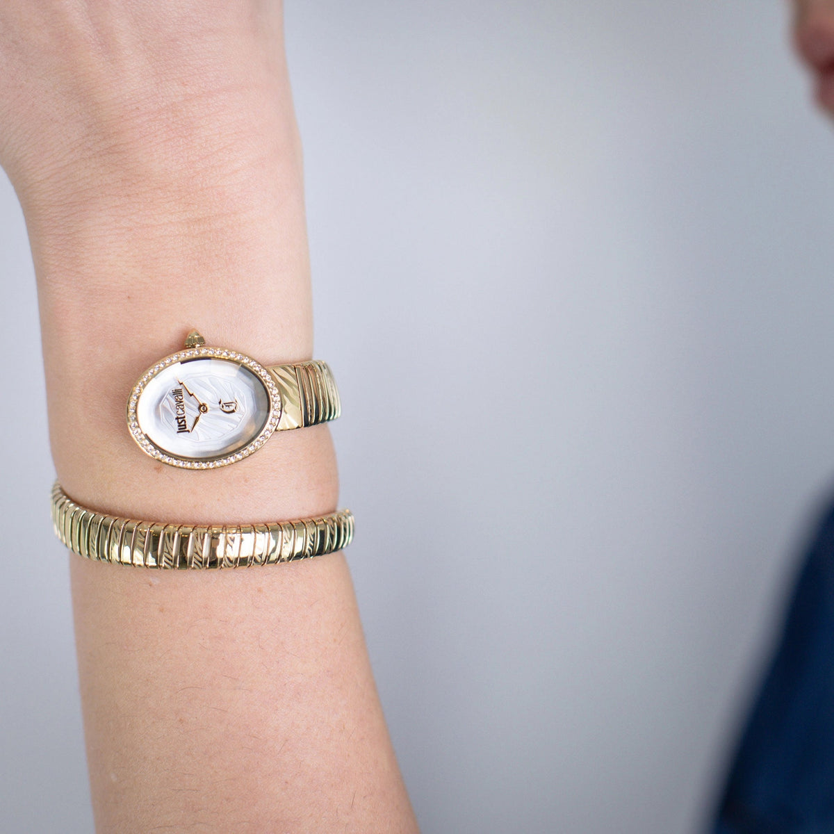 Just Cavalli Velina Yellow Gold Silver -korean beauty